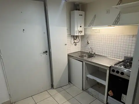 Departamento en Alquiler en Balvanera, $ 430.000