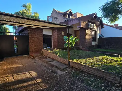 Casa moderna de 4 ambientes en Ituzaingó Norte en venta