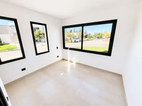 VENTA CASA 4 DORMITORIOS UNA PLANTA B° GRAN BOEDO
