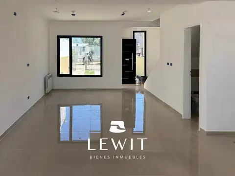 Depto Tipo Casa en Venta de 2 dormitorios