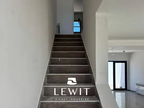 Depto Tipo Casa 3 ambientes con 1 baño