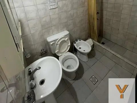 67 e/ Avenida 1 y La Costa