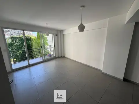 Juan Bautista Alberdi  al 2200