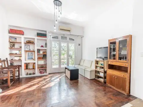 Avenida Nazca 2400, Piso 1