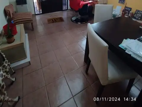 Casa 3 ambientes con 1 baño