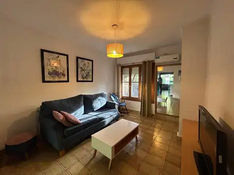 Casa 7x23 en Venta-Ciudad Jardín