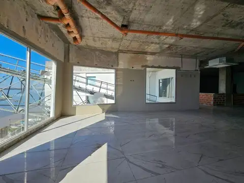 Oficina Monoambiente con 3 baños