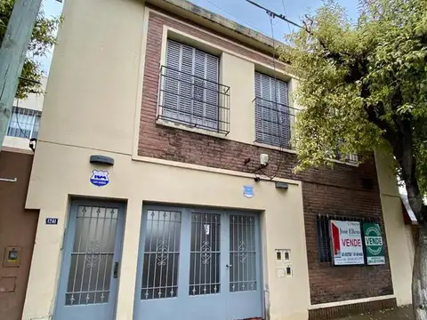 Venta Casa. Barrio España y Hospitales. Rosario