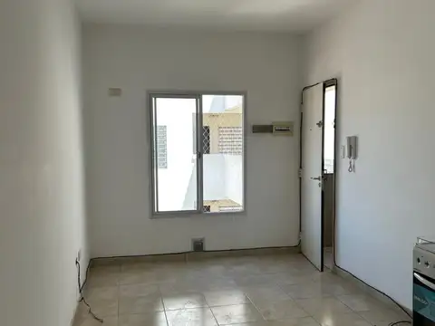 Departamento en Alquiler en Ramos Mejia Sur, $ 380.000