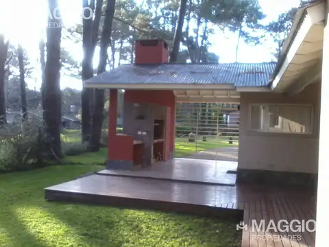Casa en Alquiler Temporal con 1 cochera