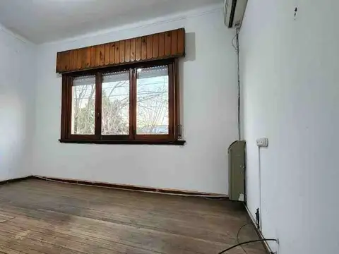 Depto Tipo Casa en Venta en Remedios de Escalada, USD 32.000