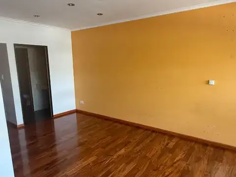 Departamento en Venta con 4 cocheras