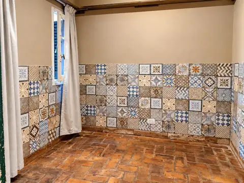 Depto Tipo Casa en Alquiler 80 años