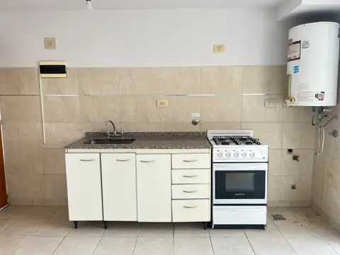 Avenida Rivadavia 9300, Piso 8