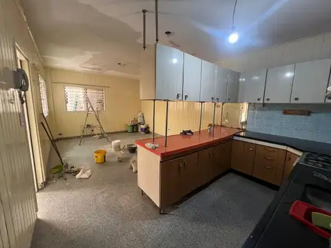 Depto Tipo Casa 3 ambientes con 2 baños