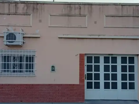 Casa en San Nicolas De Los Arroyos