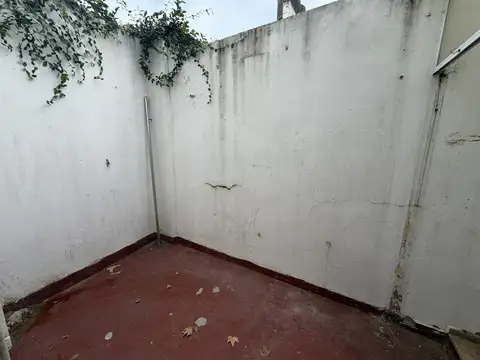 Depto Tipo Casa 4 ambientes con 1 baño