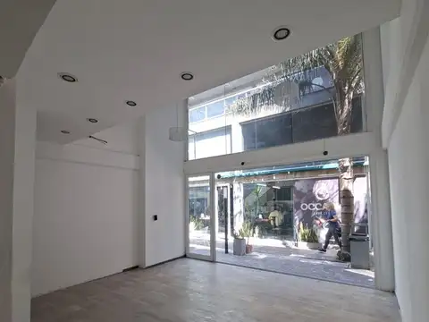 Local en Alquiler en Funes, $ 800.000