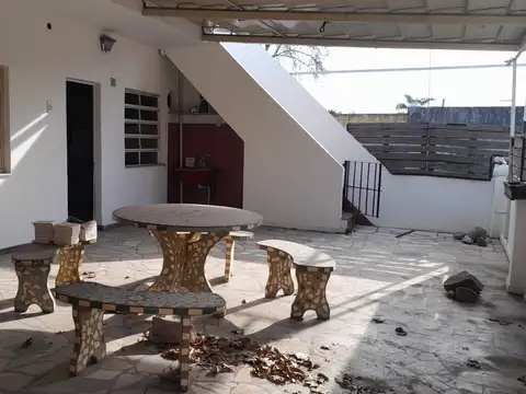 Depto Tipo Casa en Venta al Sur