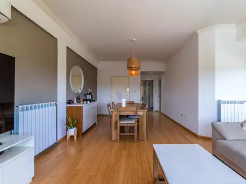 Departamento en Venta con 2 cocheras