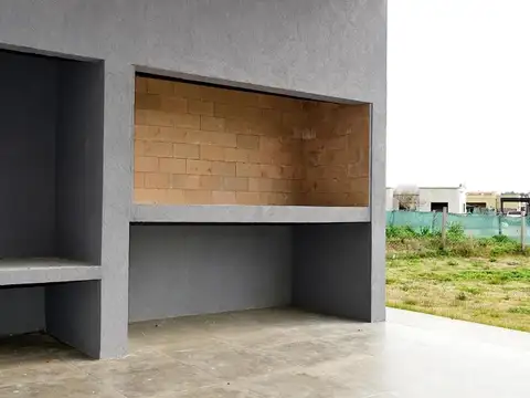 Casa en Venta en El Cantón, USD 295.000
