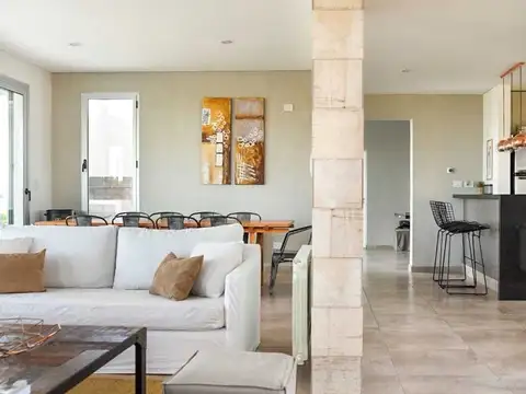 Casa  en Alquiler en El Cantón Islas, El Cantón, Escobar