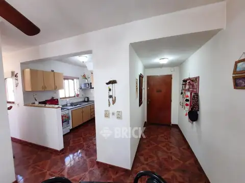 Depto Tipo Casa en Venta en Parque Avellaneda, USD 144.000
