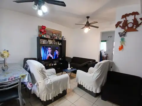 Depto Tipo Casa en Venta de 3 ambientes