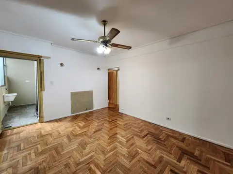 Vidal 3600, Piso 2