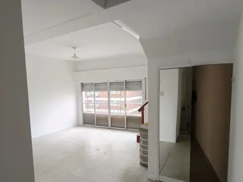 Departamento en Alquiler de 3 dormitorios