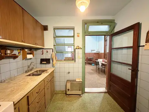 Depto Tipo Casa en Venta 60 años