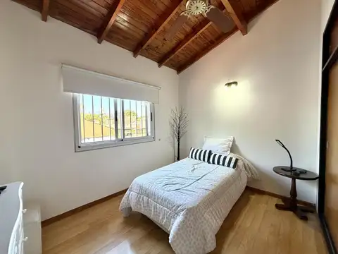 Depto Tipo Casa en Venta con 2 cocheras