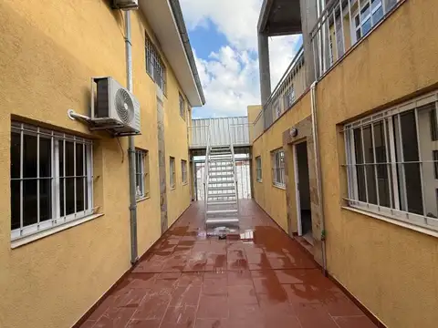 Alquiler Dos Amb con Balcón en Villa Luzuriaga (Disponible octubre)