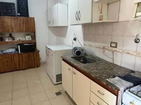 Depto Tipo Casa en Venta con 1 cocheras