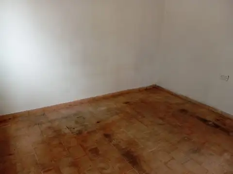 Depto Tipo Casa 2 ambientes con 1 baño