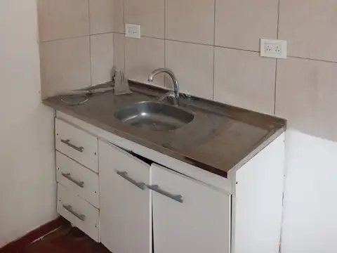 Depto Tipo Casa en Alquiler de 2 ambientes