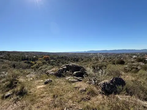 Terreno en Venta 40  mts Fondo