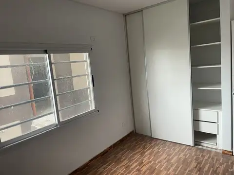 Juan Bautista Anchordoqui 800, Piso 2