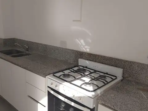 Departamento en Alquiler con 1 cocheras