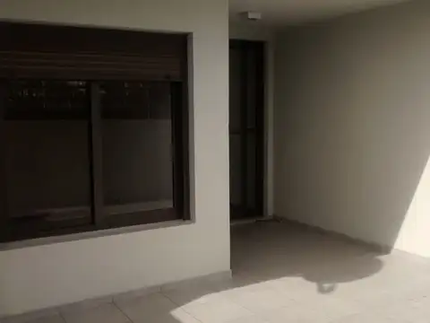 Departamento en Alquiler en General Paz, $ 680.000