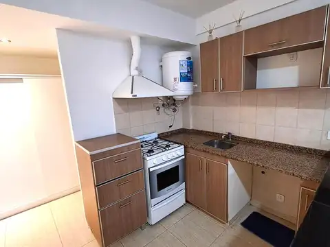 Departamento en Alquiler en Villa Ballester, $ 550.000
