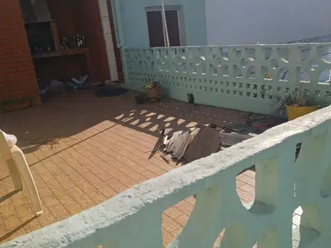 Depto Tipo Casa 3 ambientes con 1 baño