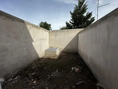 Depto Tipo Casa en Venta con 1 cocheras