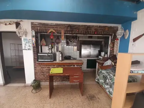 Venta PH 3 AMBIENTES EN FLORES – 155 M² – TERRAZA CON QUINCHO – SIN EXPENSAS – APTO CRÉDITO