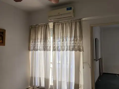 G De Helguera 2400, Piso 4