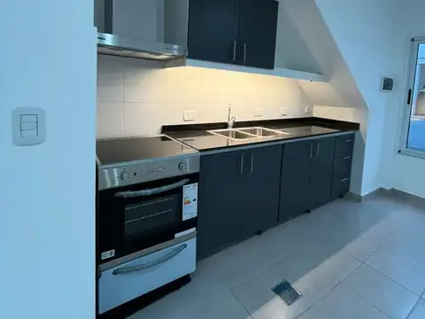 Depto Tipo Casa Monoambiente con 1 baño