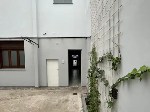 Depto Tipo Casa en Venta de 1 dormitorio