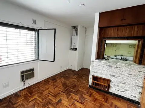 Emilio Mitre 100, Piso 9