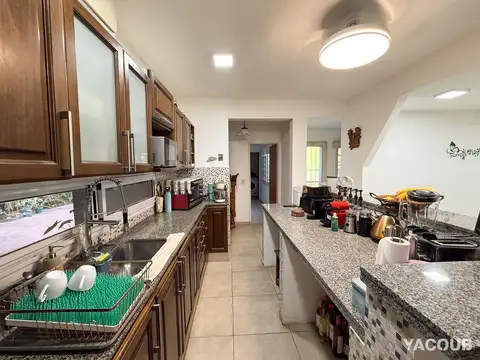 Casa en Venta en Lisandro Olmos Etcheverry, USD 198.000