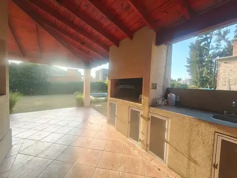 EN UNA PLANTA SOLA